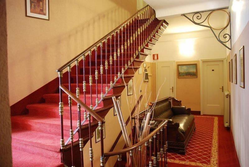 Hotel Riviera - Lobi