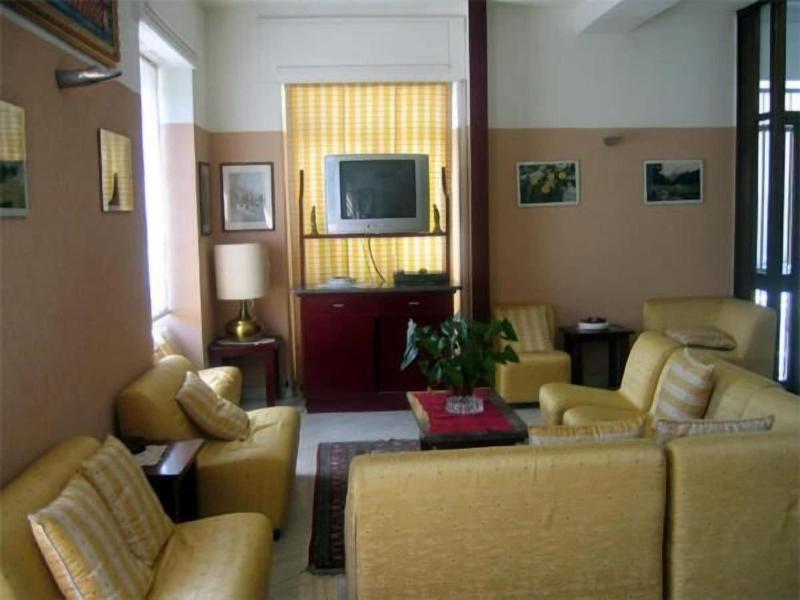 Hotel Riviera - Oda