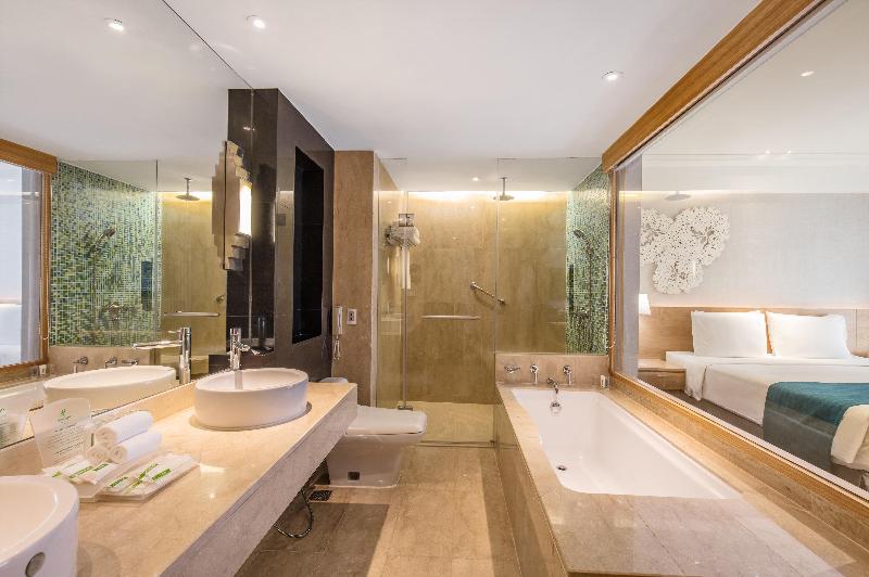 Holiday Inn Bangkok - Oda
