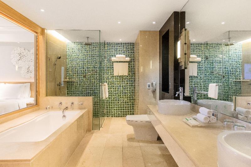 Holiday Inn Bangkok - Oda