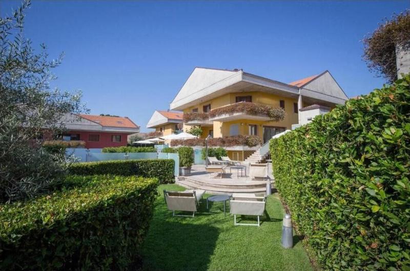 Catania Hills Residence - Genel