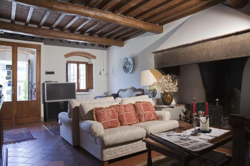 Agriturismo Fattoria Lavacchio - Lobi