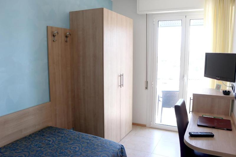 Levante Bellaria - Oda