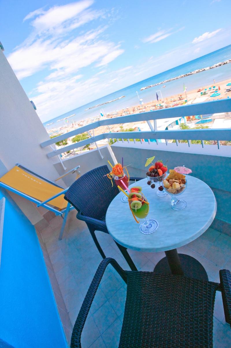 Levante Bellaria - Oda