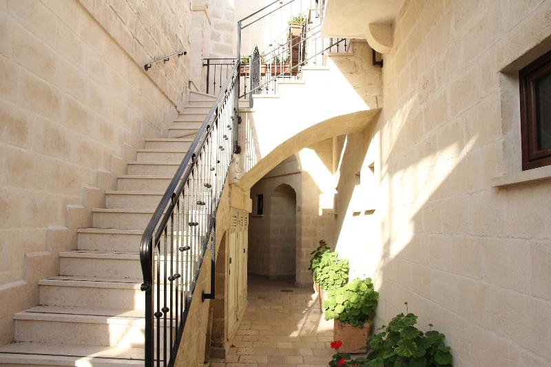 Residence Borgo Antico - Lobi