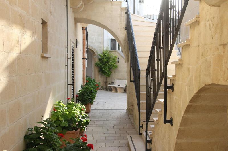 Residence Borgo Antico - Lobi