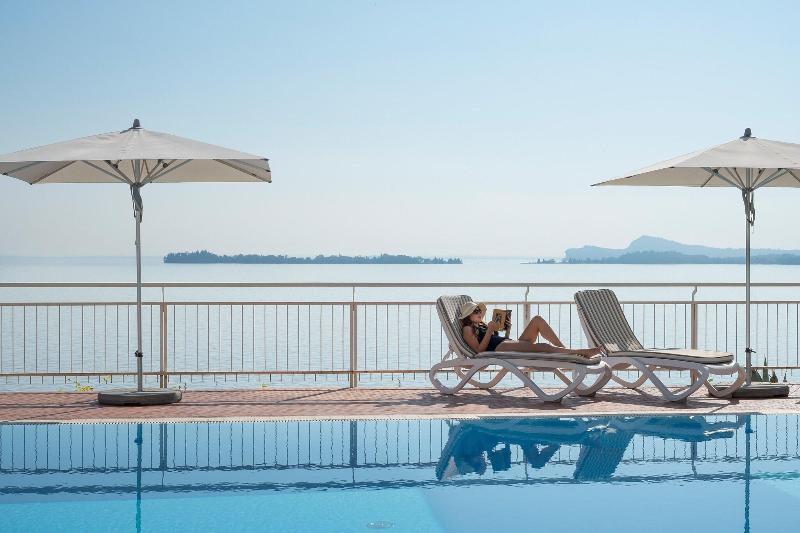 Hotel Villa Florida - Havuz