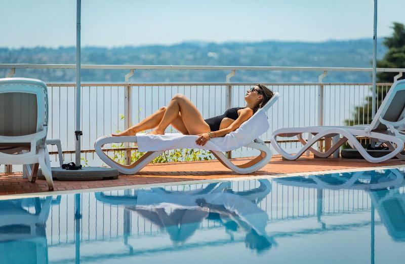 Hotel Villa Florida - Havuz