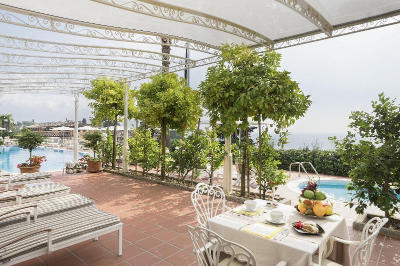 Hotel Villa Florida - Teras
