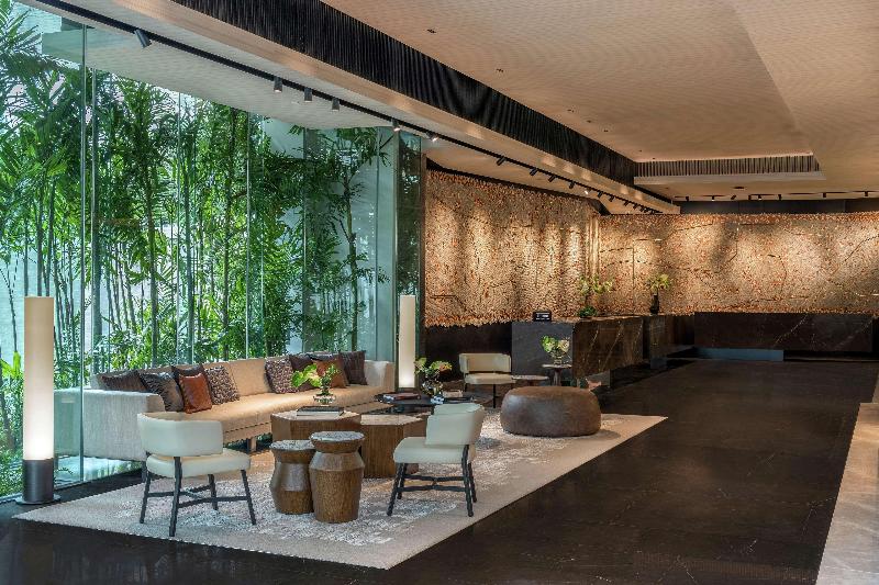 DoubleTree by Hilton Bangkok Ploenchit - Lobi