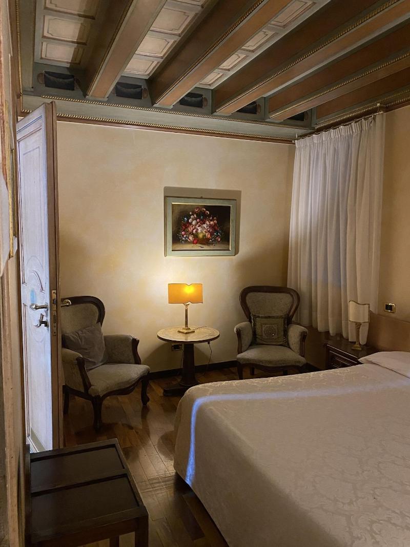 Hotel Residence Il Chiostro - Oda
