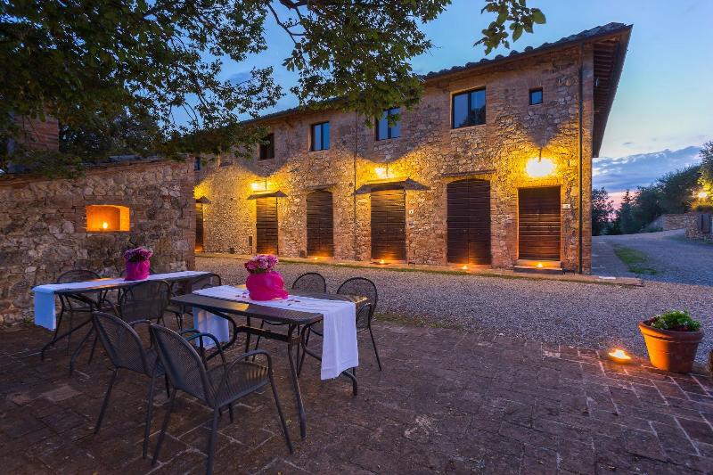 Tenuta di Monaciano - Genel