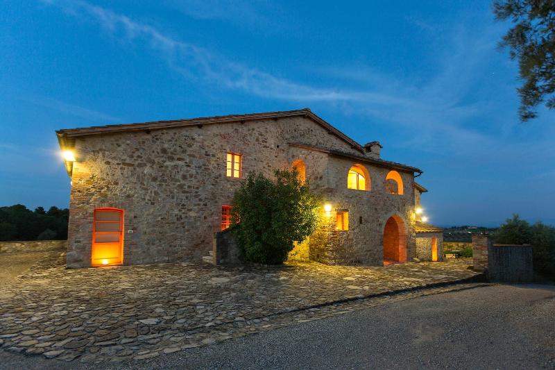 Tenuta di Monaciano - Genel