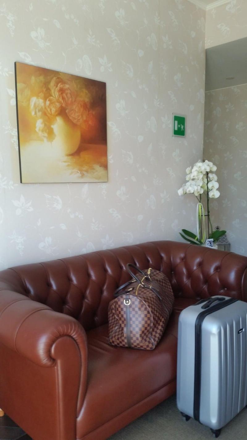 Hotel Eden - Lobi