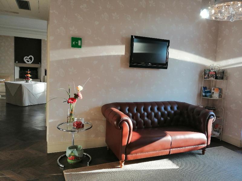 Hotel Eden - Lobi