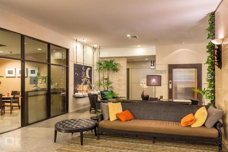 Sunbeam Hotel Pattaya - Lobi