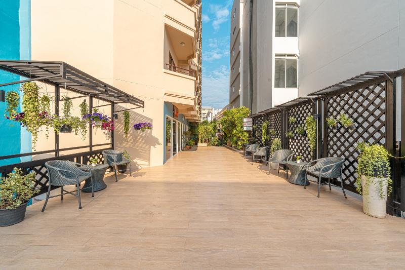 Sunbeam Hotel Pattaya - Havuz