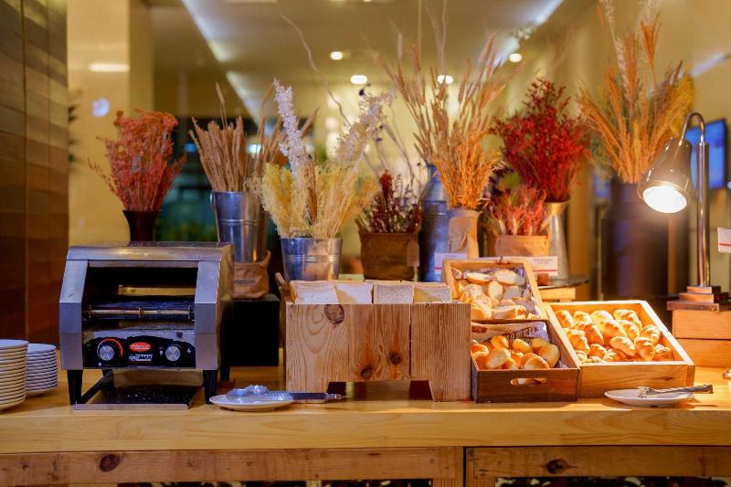 Sunbeam Hotel Pattaya - Restoran