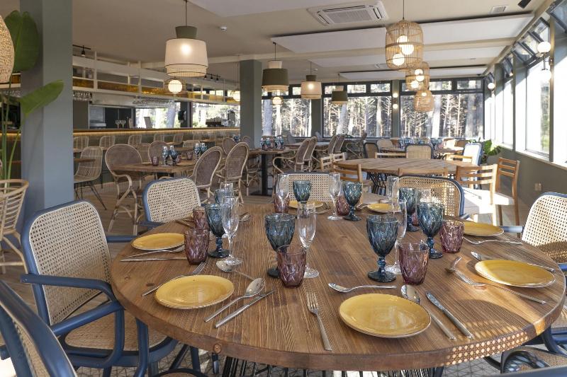 Ohai Nazare Outdoor Resorts - Bar