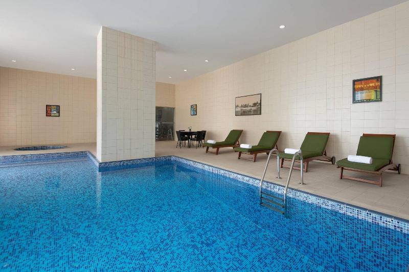 Marriott Executive Apartments City Center Doha - Havuz