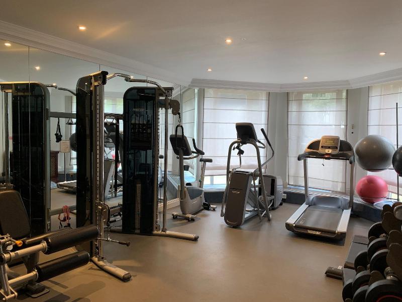 Cheval Thorney Court - Aktivite