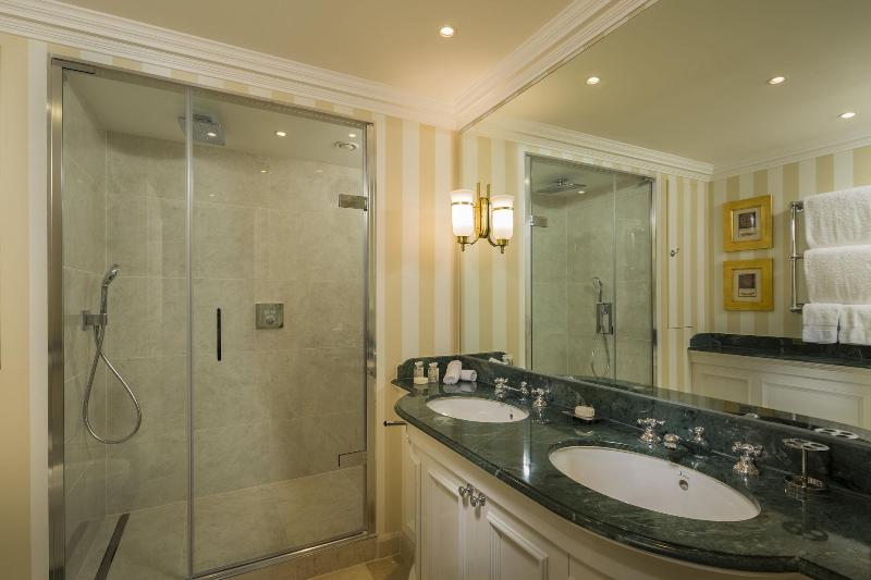 Cheval Thorney Court - Oda