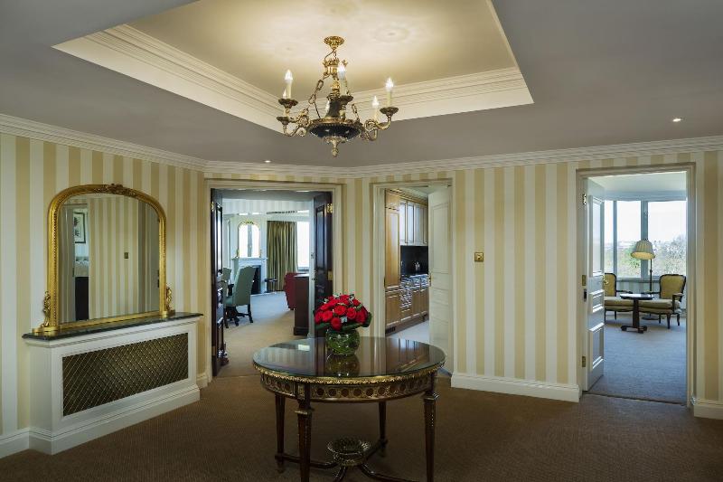 Cheval Thorney Court - Oda