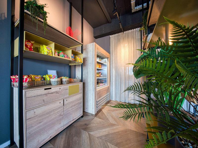 Vienna House Easy by Wyndham Amsterdam Airport - Lobi