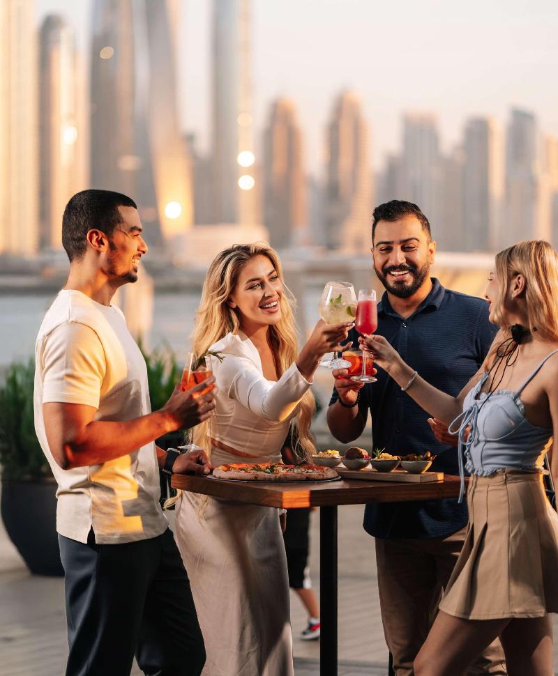 Hilton Dubai Palm Jumeirah - Bar