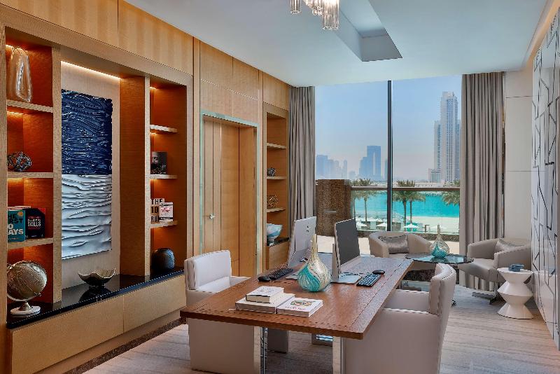 Hilton Dubai Palm Jumeirah - Genel