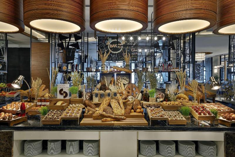 Hilton Dubai Palm Jumeirah - Restoran