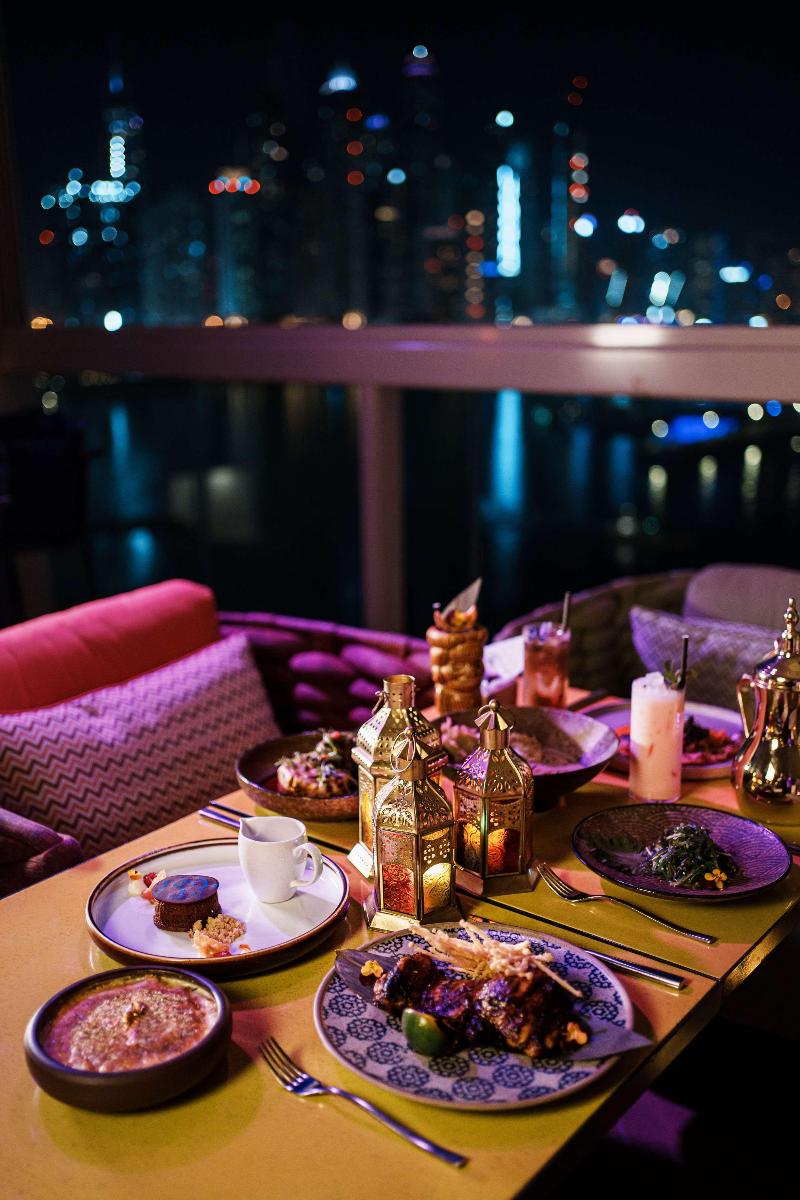 Hilton Dubai Palm Jumeirah - Restoran