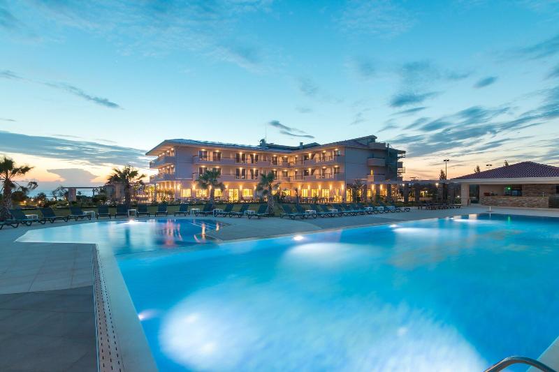King Maron Wellness Beach Hotel - Genel