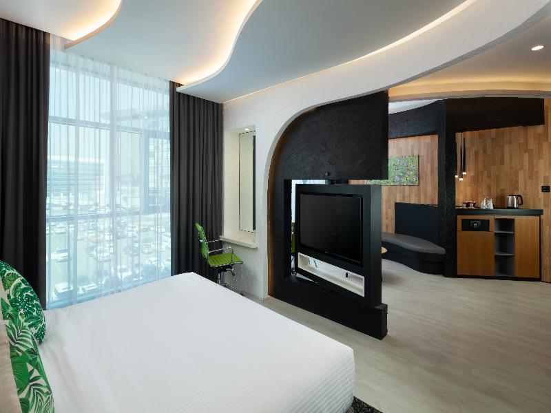 Al Khoory Sky Garden Hotel - Oda