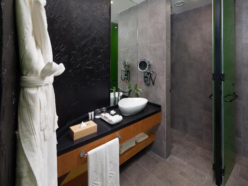 Al Khoory Sky Garden Hotel - Oda