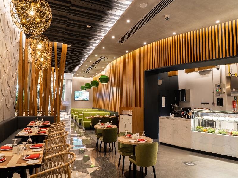Al Khoory Sky Garden Hotel - Restoran