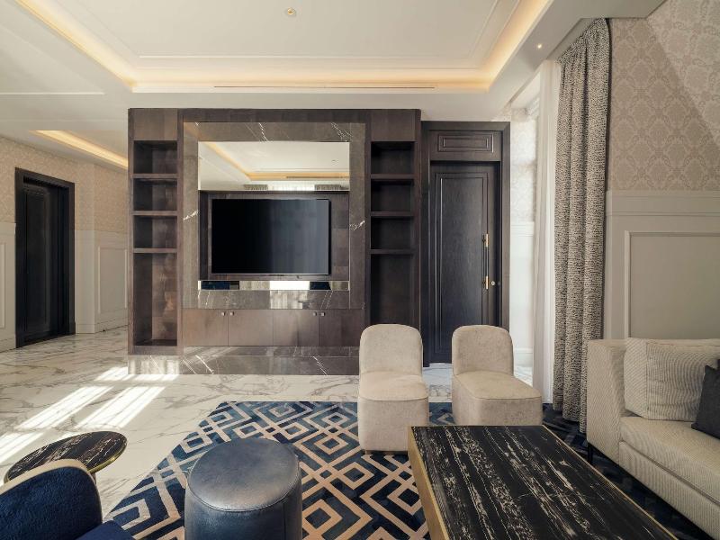Mansard Riyadh a Radisson Collection Hotel - Oda