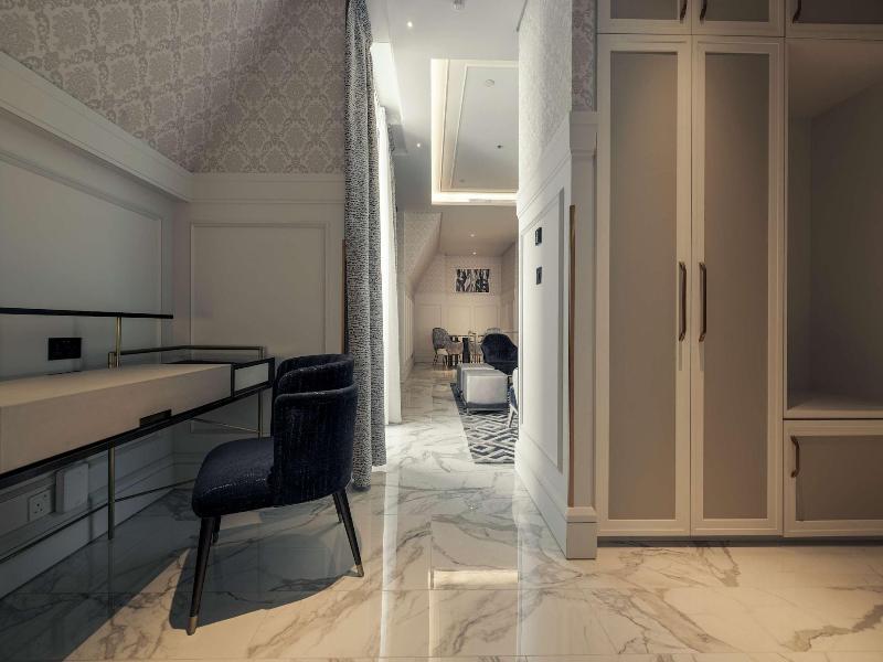 Mansard Riyadh a Radisson Collection Hotel - Oda