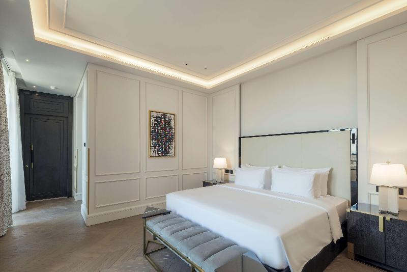 Mansard Riyadh a Radisson Collection Hotel - Oda