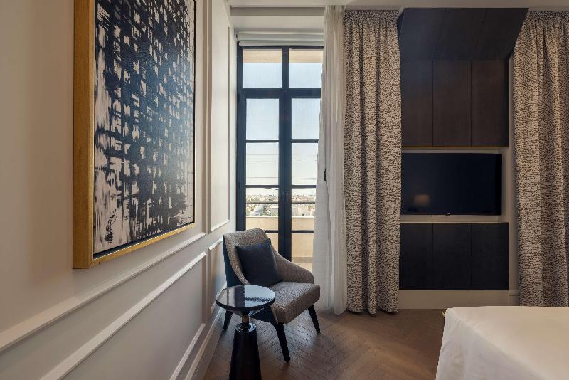 Mansard Riyadh a Radisson Collection Hotel - Oda