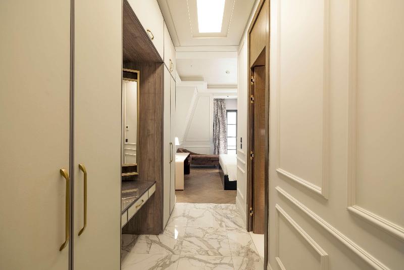 Mansard Riyadh a Radisson Collection Hotel - Oda