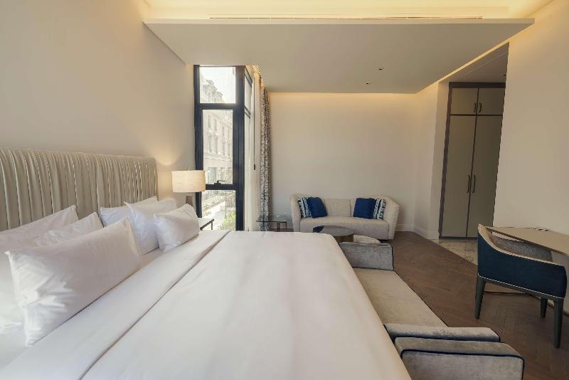 Mansard Riyadh a Radisson Collection Hotel - Oda