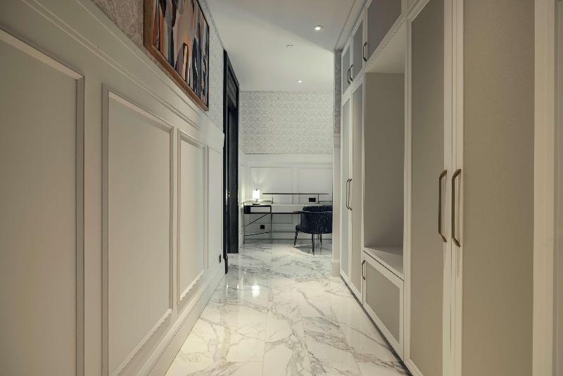 Mansard Riyadh a Radisson Collection Hotel - Oda
