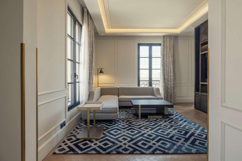 Mansard Riyadh a Radisson Collection Hotel - Oda