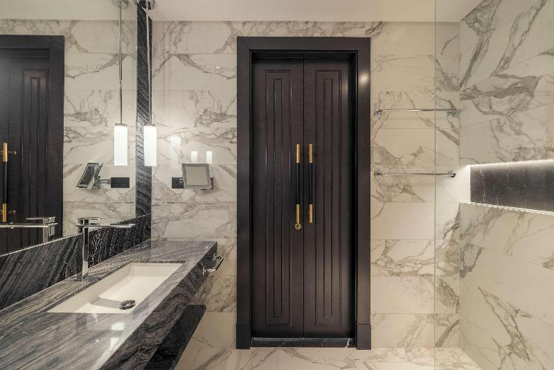 Mansard Riyadh a Radisson Collection Hotel - Oda