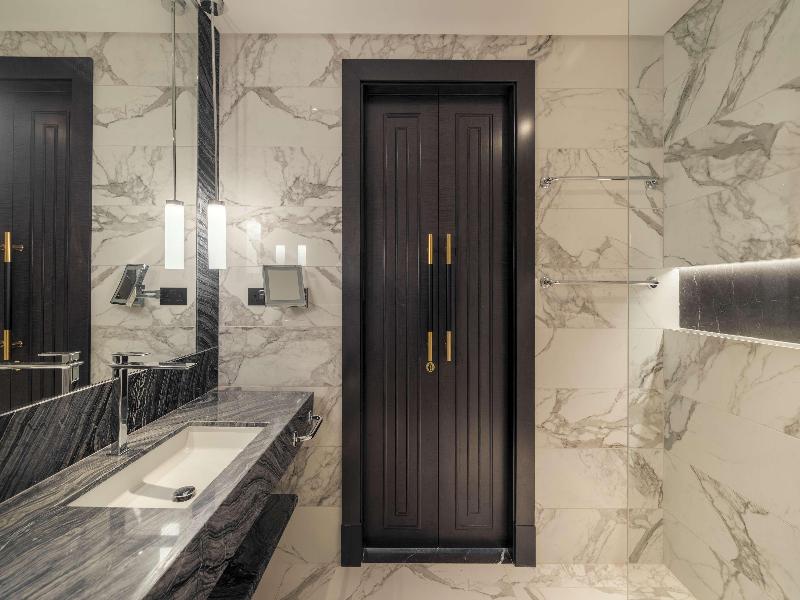 Mansard Riyadh a Radisson Collection Hotel - Oda