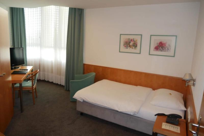Hotel Schwanen - Oda