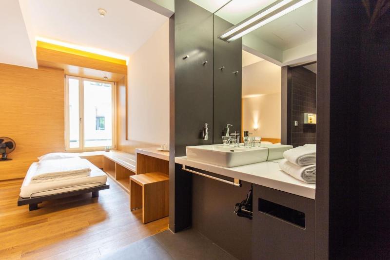 Hyve Hotel Basel - Oda