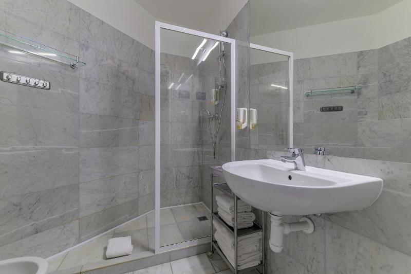 Royal Prague City Apartments - Oda