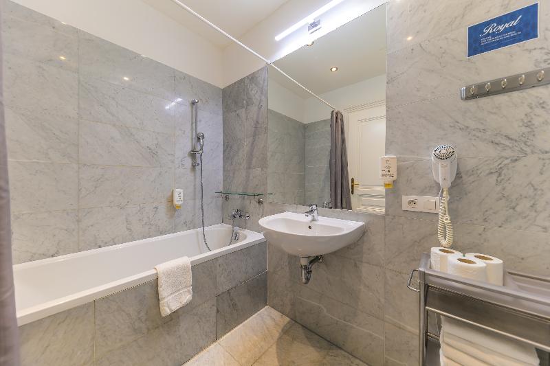 Royal Prague City Apartments - Oda